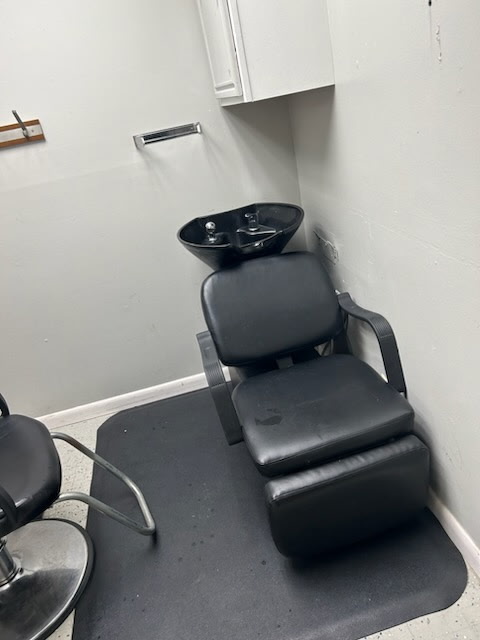 Hartwell GFH Salon Suites photo 7