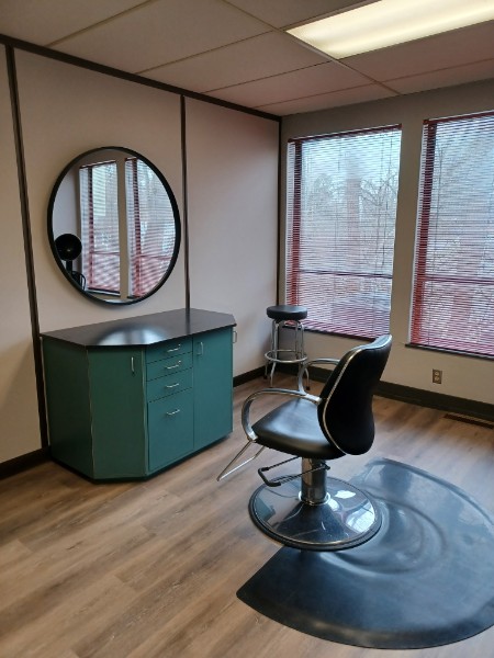 Wyoming salon suite workspace