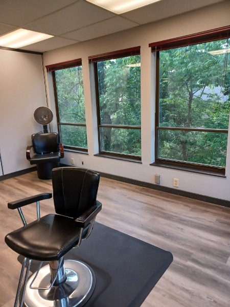 Wyoming salon suite detail